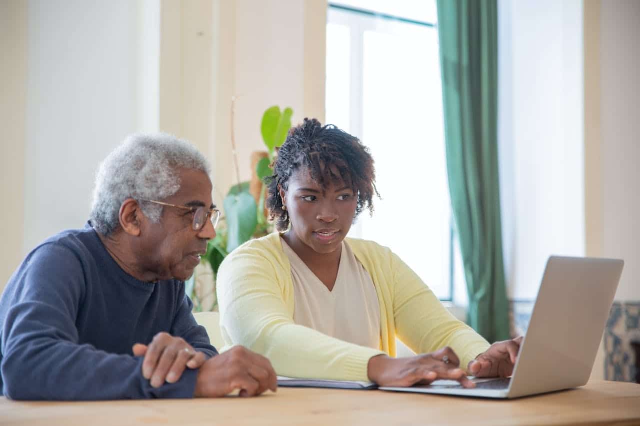 Service aux personnes : ce que ne peut pas faire une aide à domicile